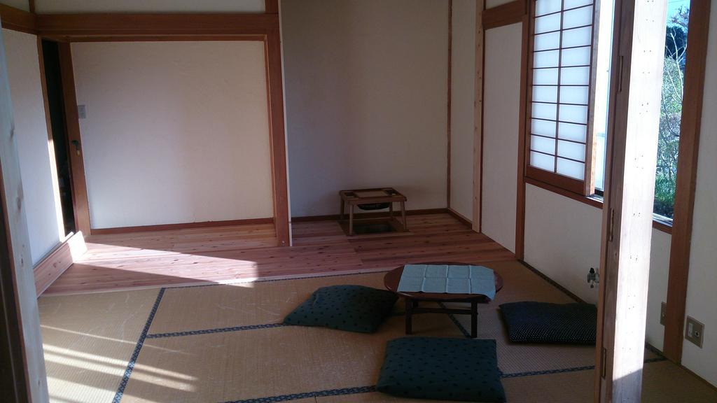 Teishaba Guesthouse&Cafe Fujiyoshida Eksteriør bilde